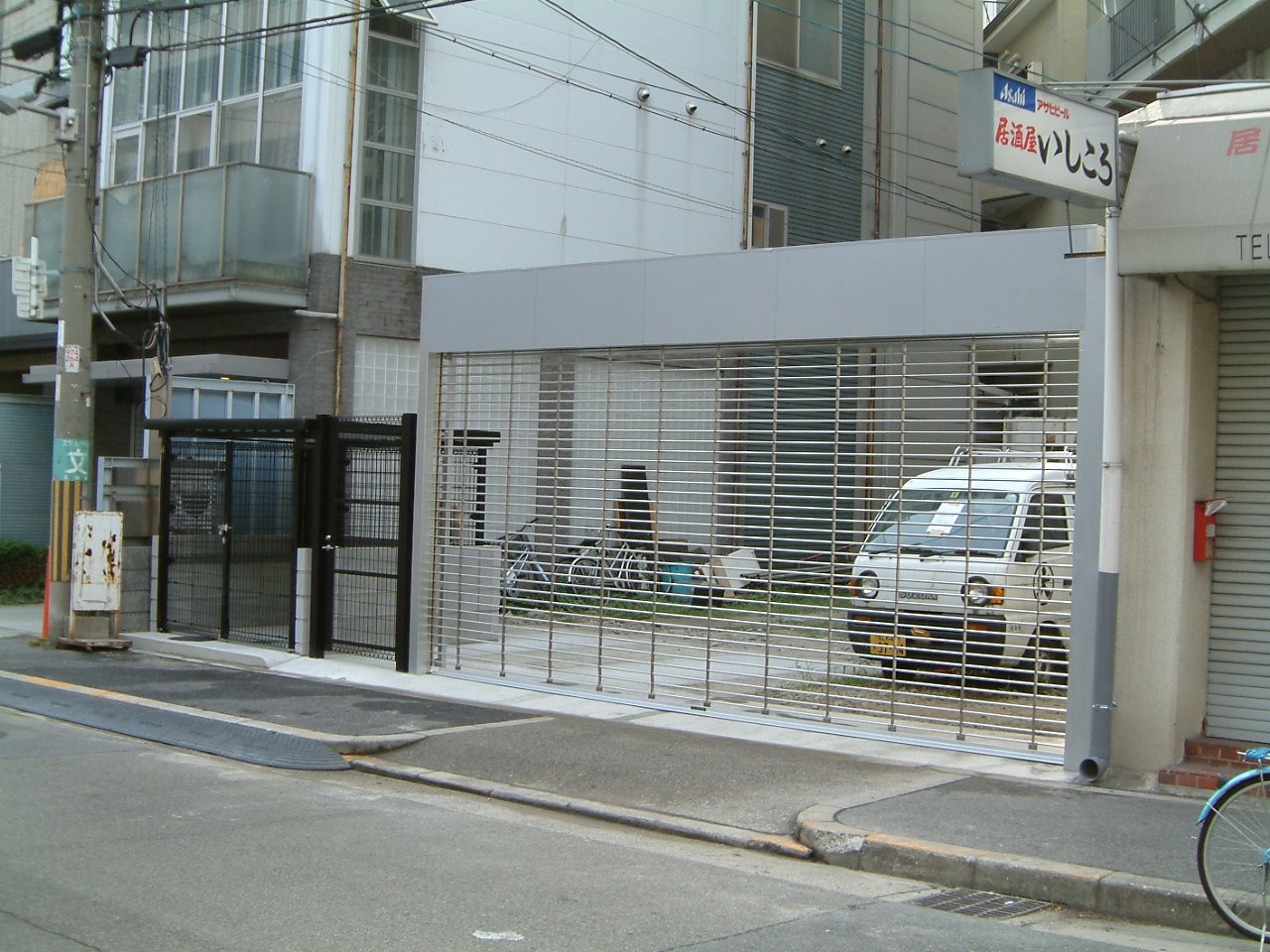 外構+電動パイプシャッター取付2